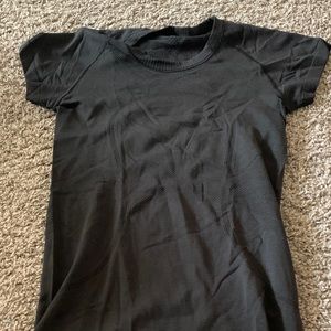 Black Lululemon Top